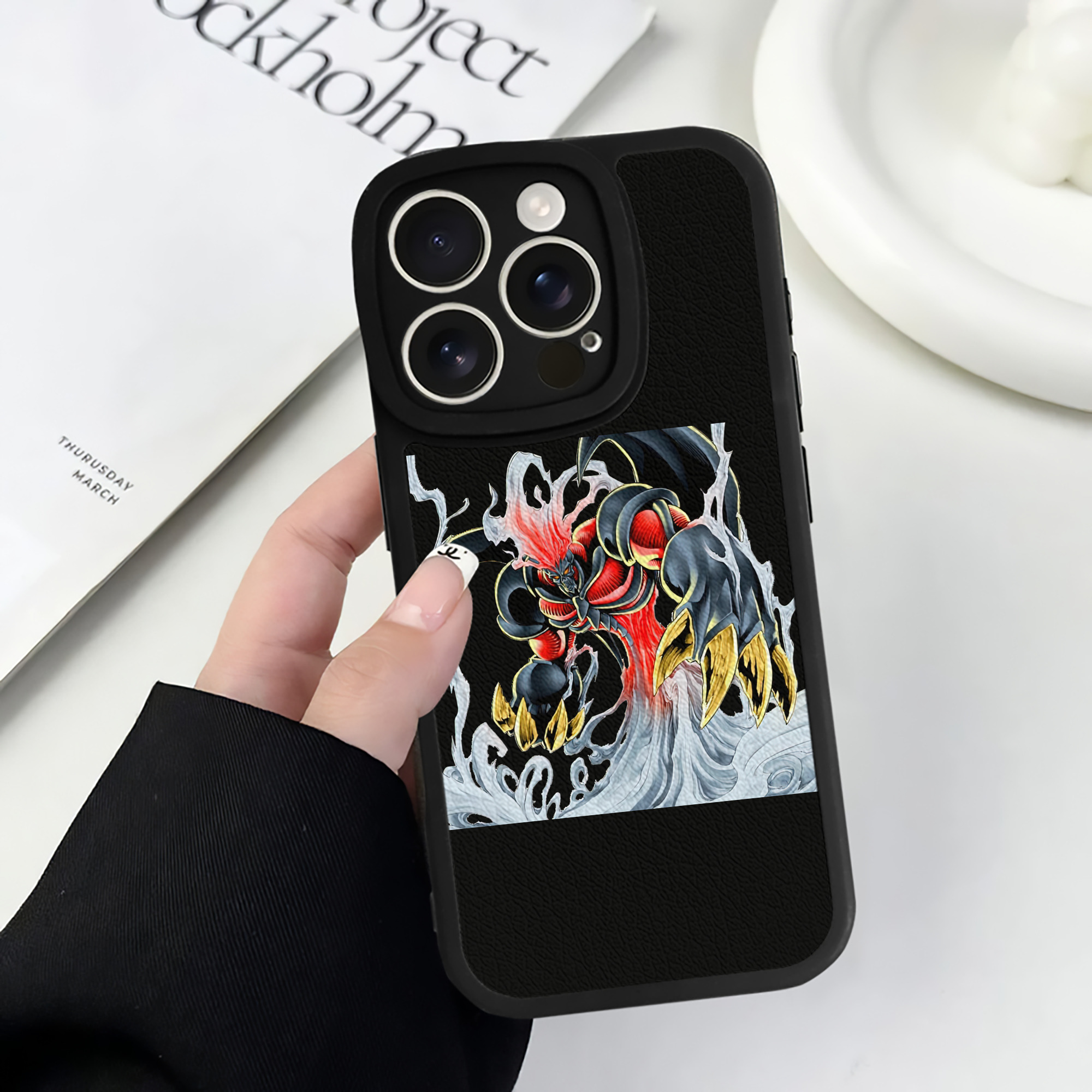 遊☆戯☆王 Yu-Gi-Oh! 【iPhone 16シリーズ対応】シリコンスマホケース（レザー調） 材質：シリコン